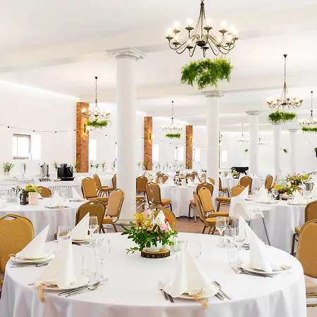 Palac Spichrz 4* Borcz