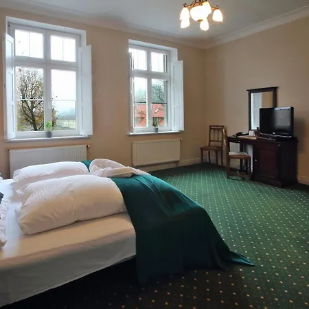 Palac Spichrz 4* Borcz