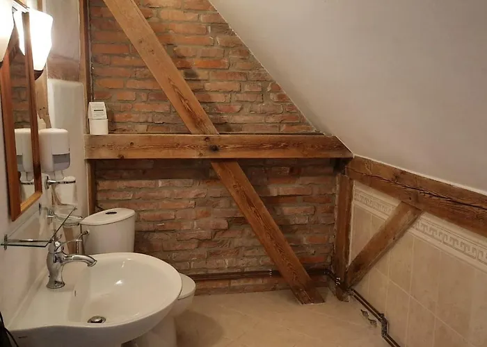 Palac Spichrz Bed & Breakfast 3*