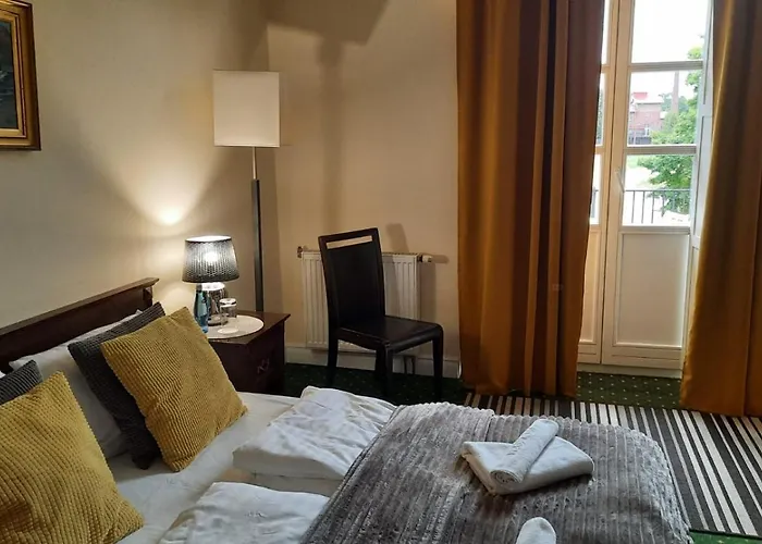 Bed and Breakfast Palac Spichrz 3*