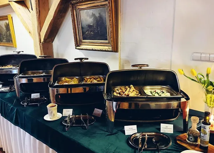 Bed and Breakfast Palac Spichrz 3*