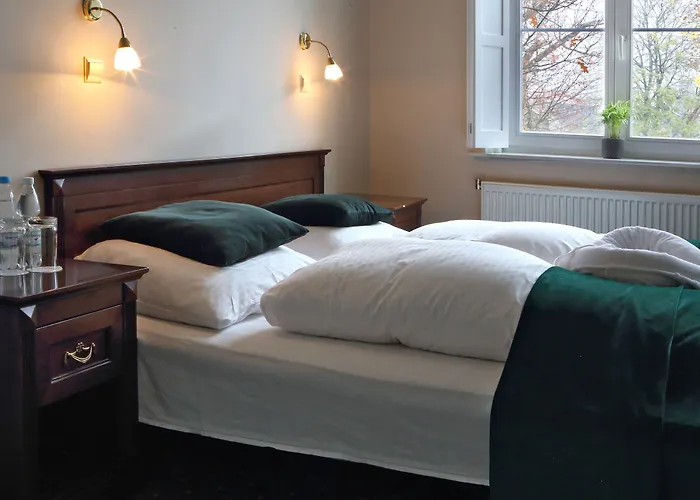 Palac Spichrz Bed and Breakfast 3*